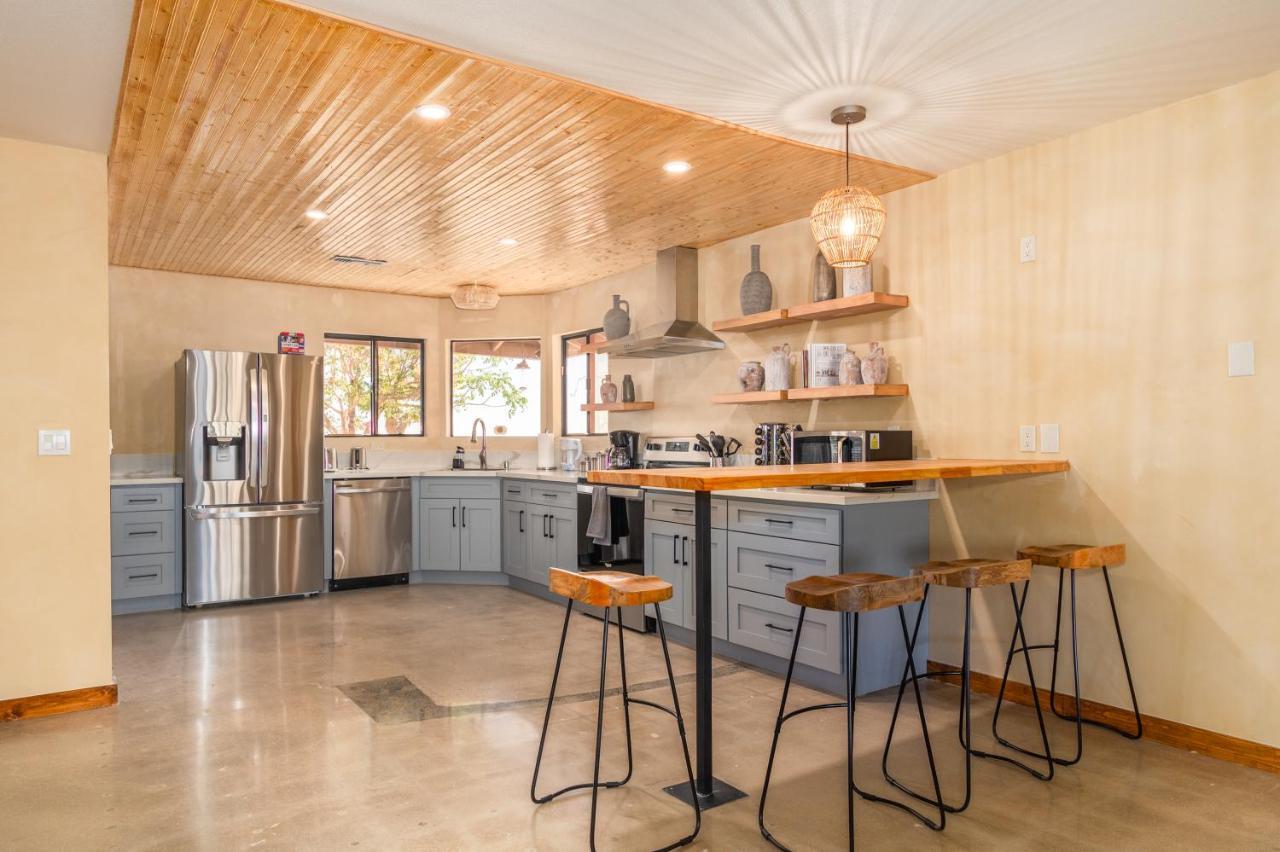 @ Marbella Lane - Modern Rustic Home In Jt 约书亚树 外观 照片
